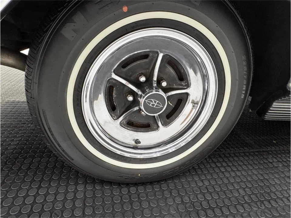 1965 Buick Riviera 1st Gen - Image 22 of 31
