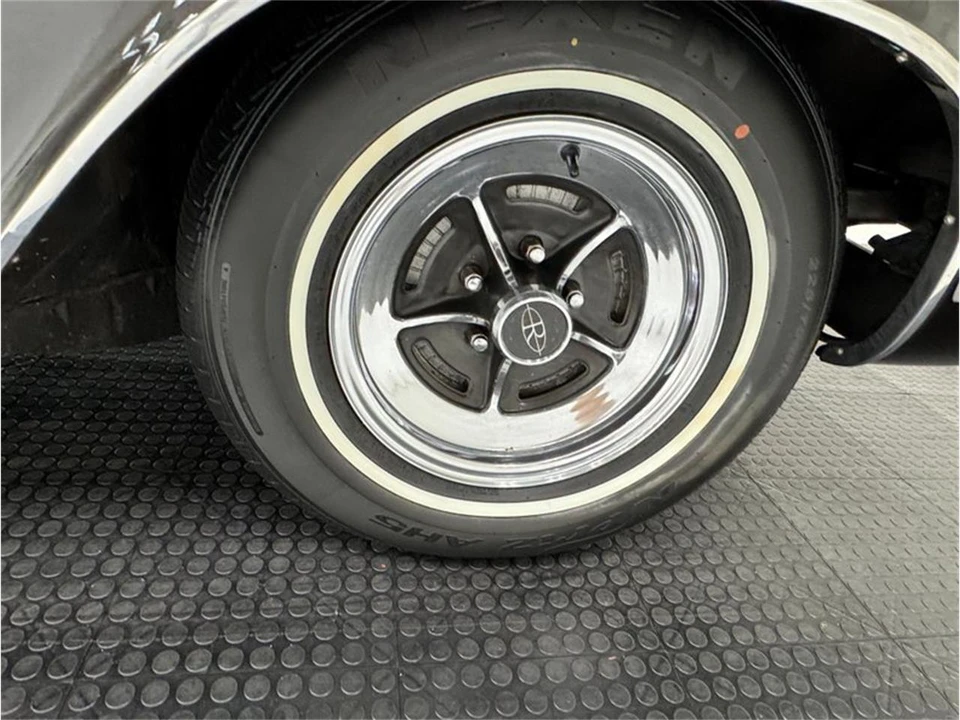 1965 Buick Riviera 1st Gen - Image 23 of 31