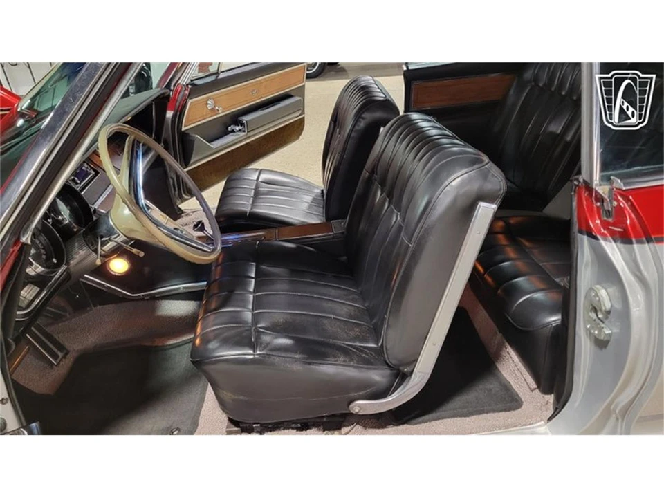 1965 Buick Riviera 1st Gen - Image 17 of 31