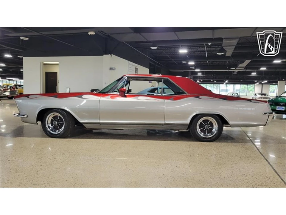 1965 Buick Riviera 1st Gen - Image 22 of 31