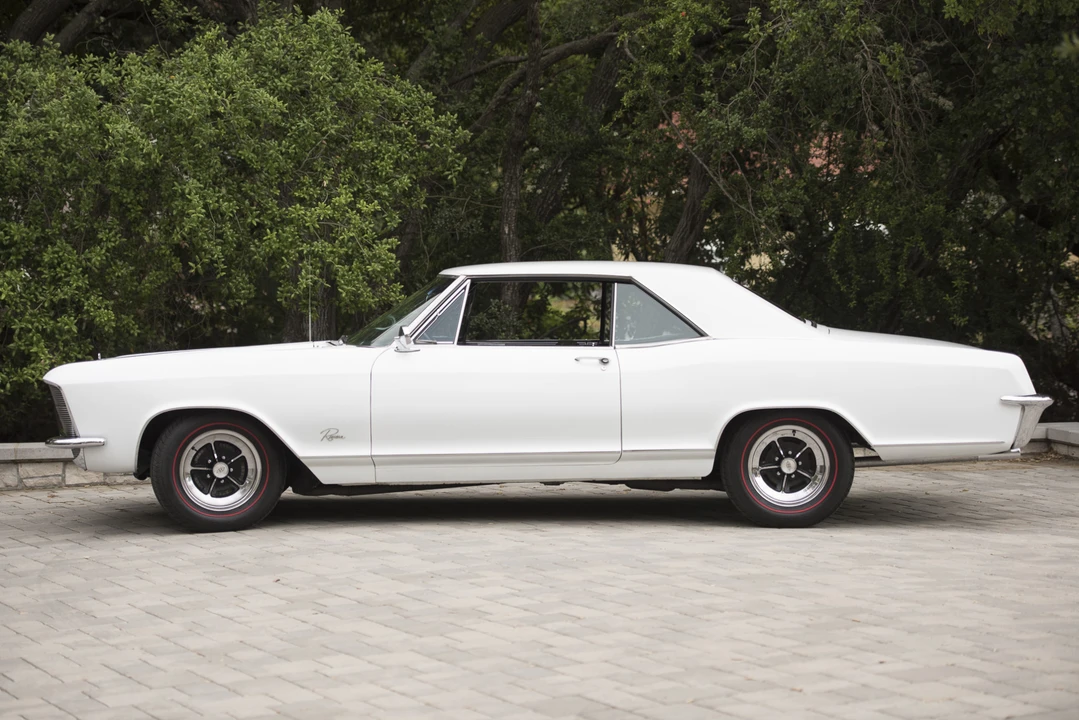 1965 Buick Riviera 1st Gen - Image 8 of 31