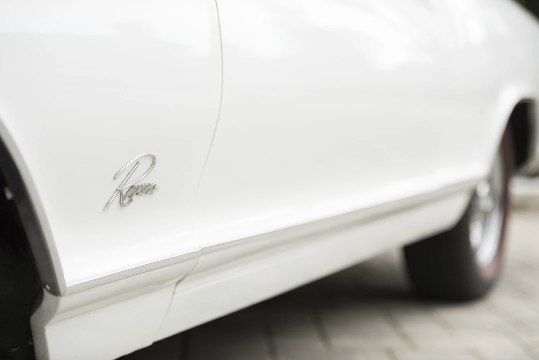 1965 Buick Riviera 1st Gen - Image 24 of 31