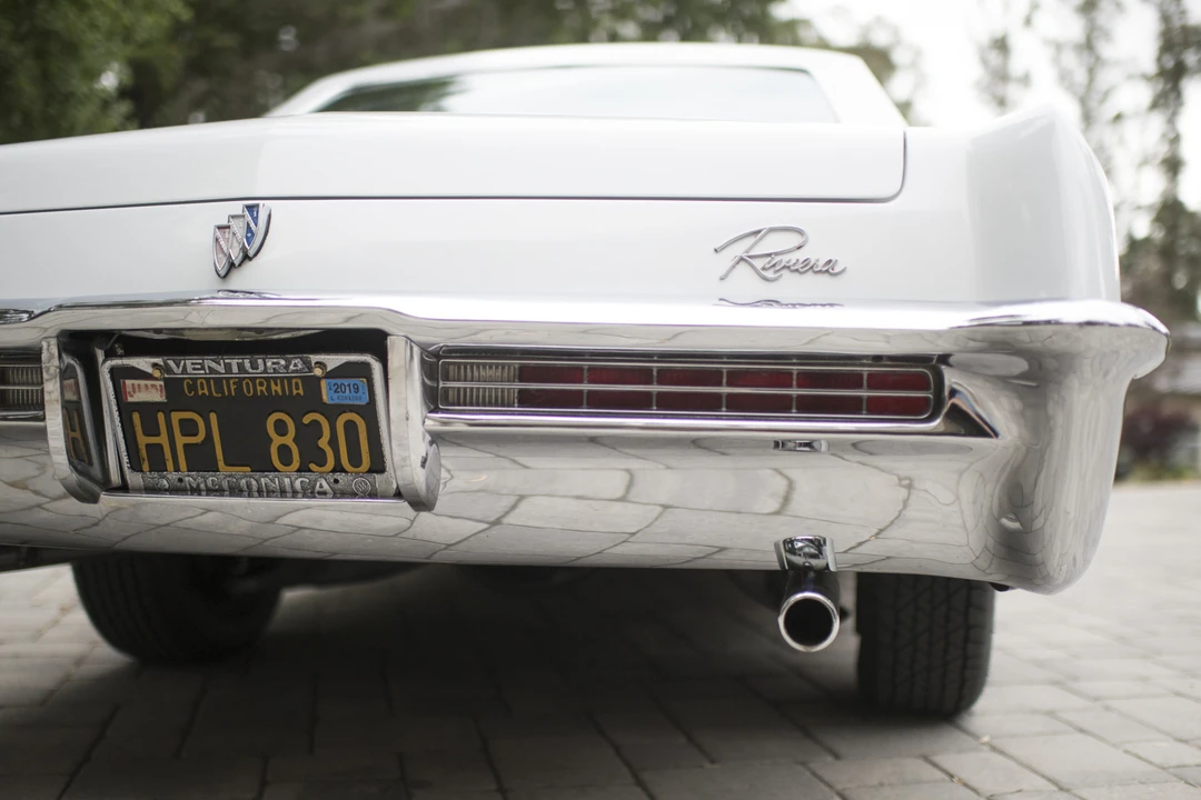 1965 Buick Riviera 1st Gen - Image 11 of 31