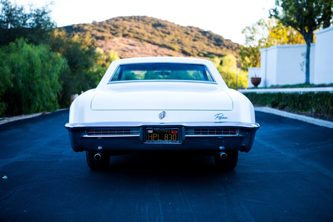 1965 Buick Riviera 1st Gen - Image 28 of 31