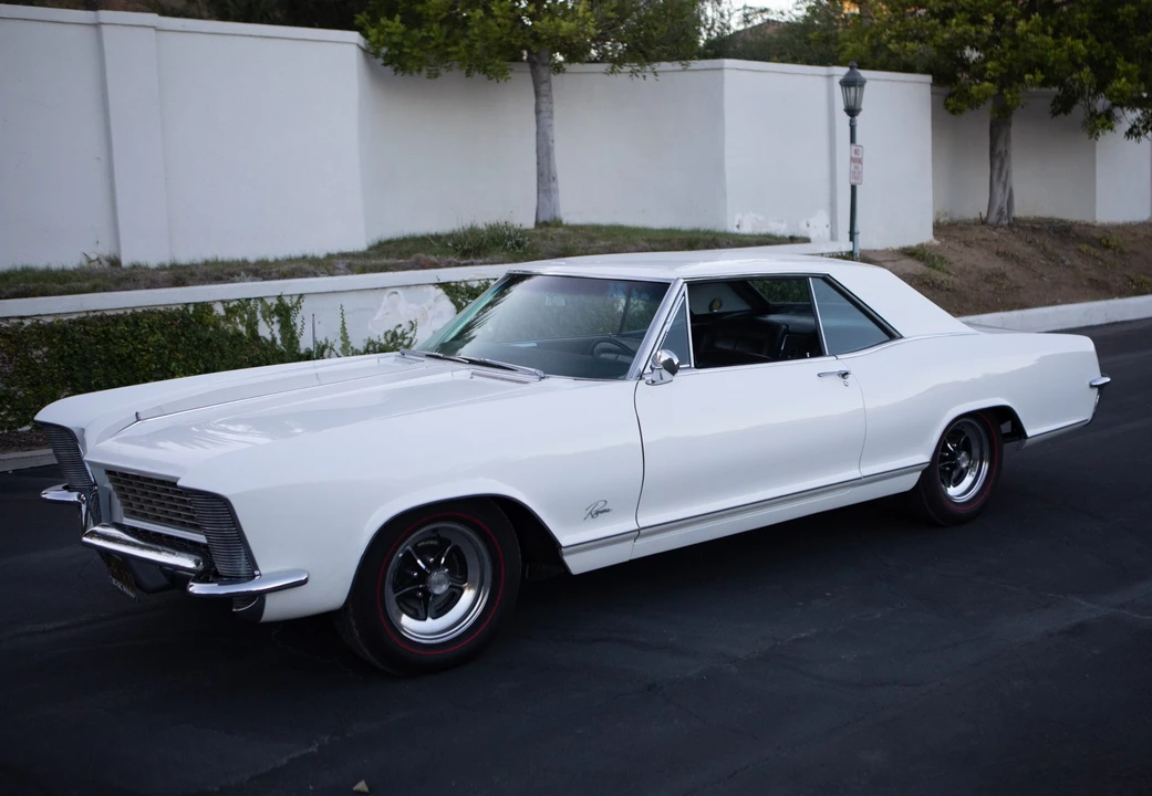 1965 Buick Riviera 1st Gen - Image 5 of 31