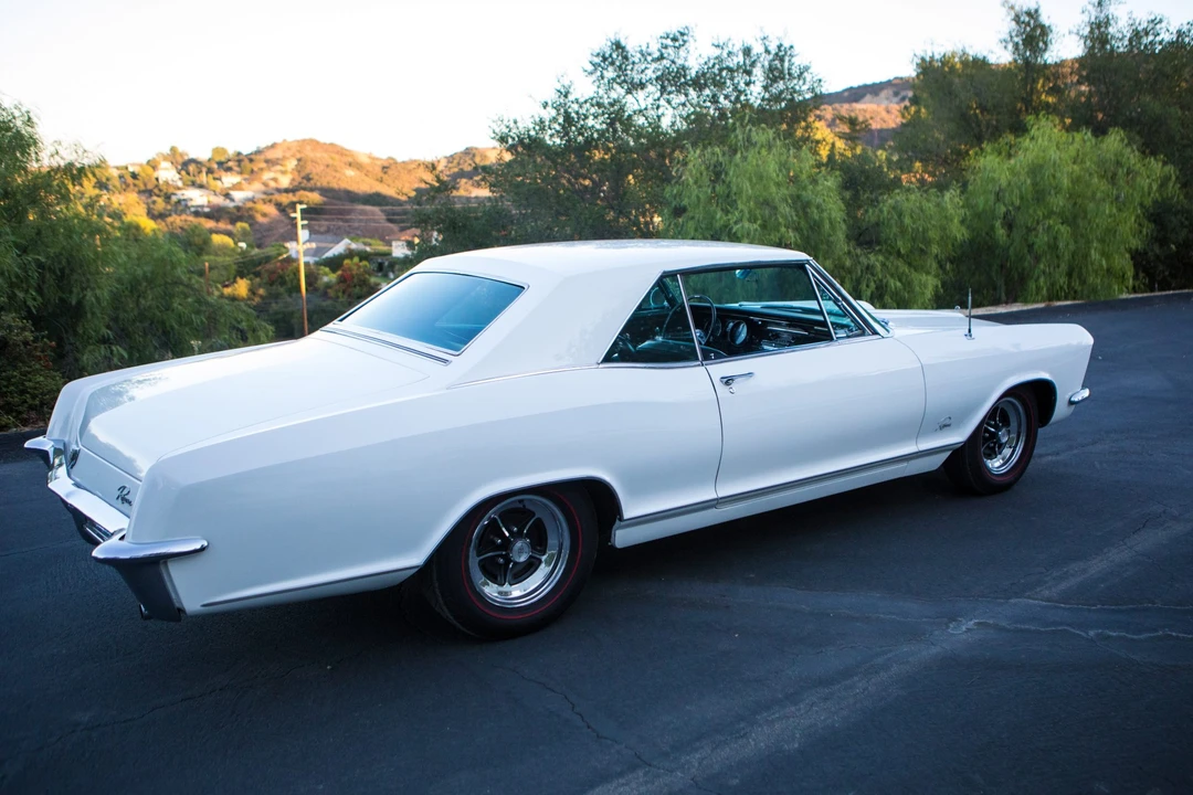 1965 Buick Riviera 1st Gen - Image 24 of 31