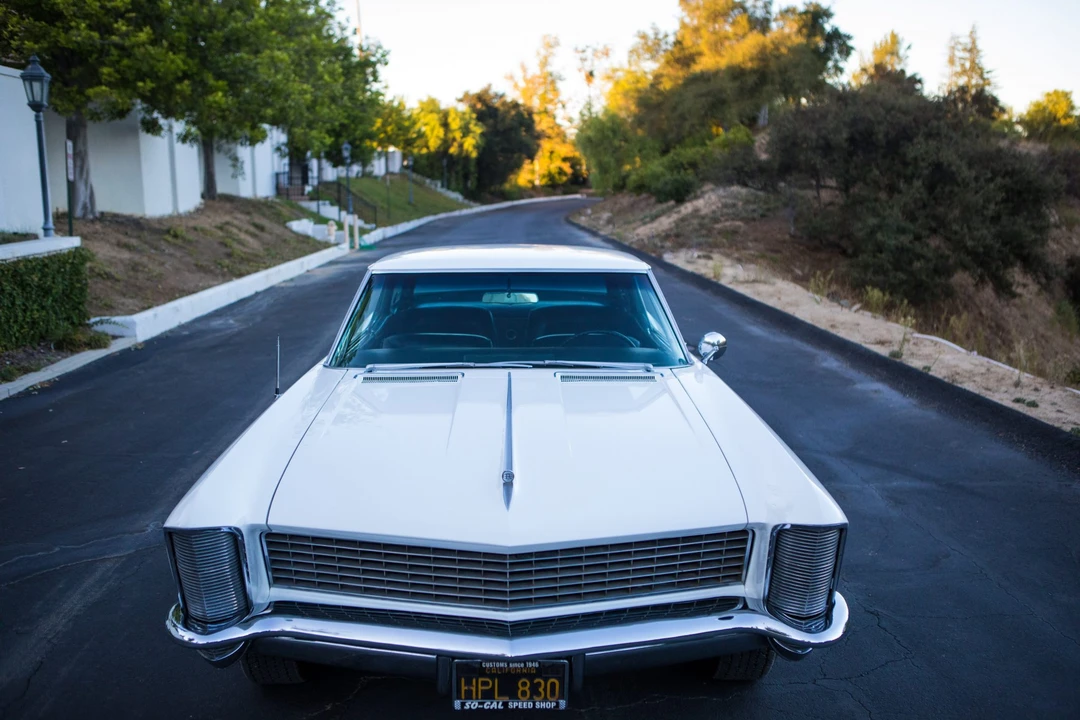 1965 Buick Riviera 1st Gen - Image 10 of 31