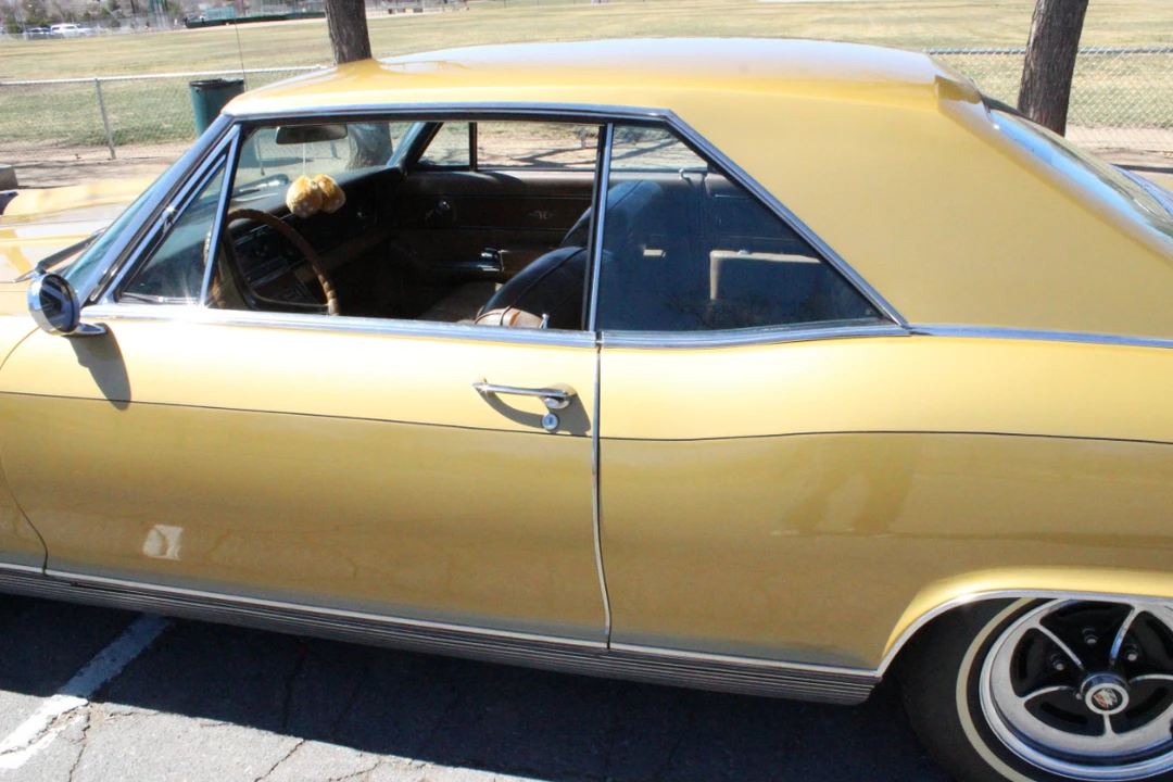 1965 Buick Riviera 1st Gen - Image 12 of 31