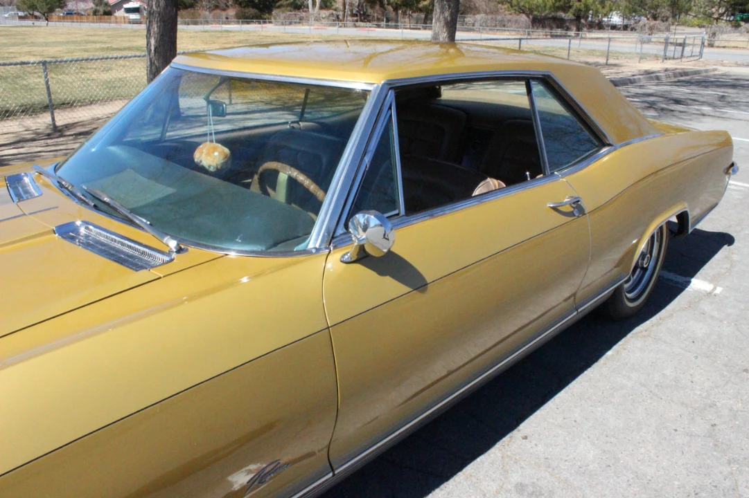 1965 Buick Riviera 1st Gen - Image 11 of 31