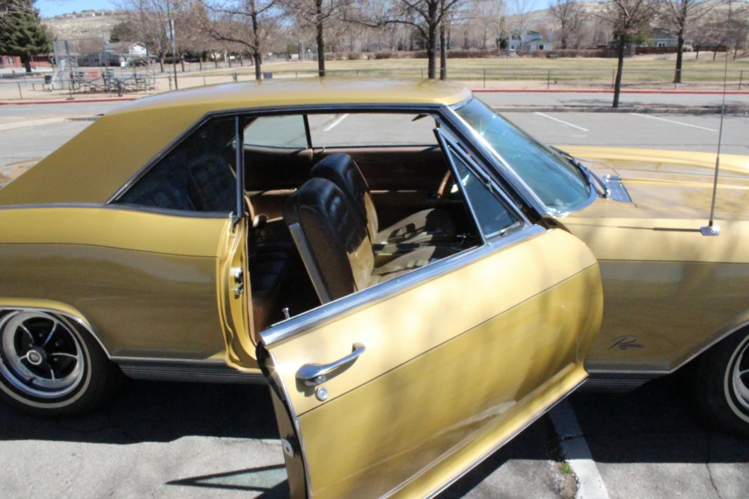1965 Buick Riviera 1st Gen - Image 24 of 31