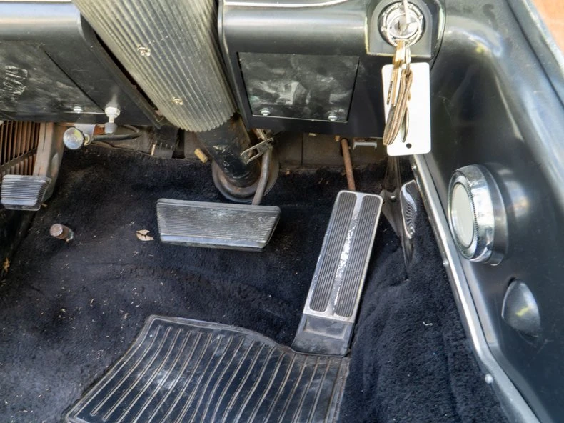 1965 Buick Riviera 1st Gen - Image 25 of 31