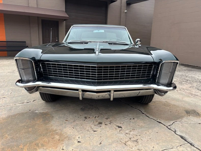 1965 Buick Riviera 1st Gen - Image 10 of 31