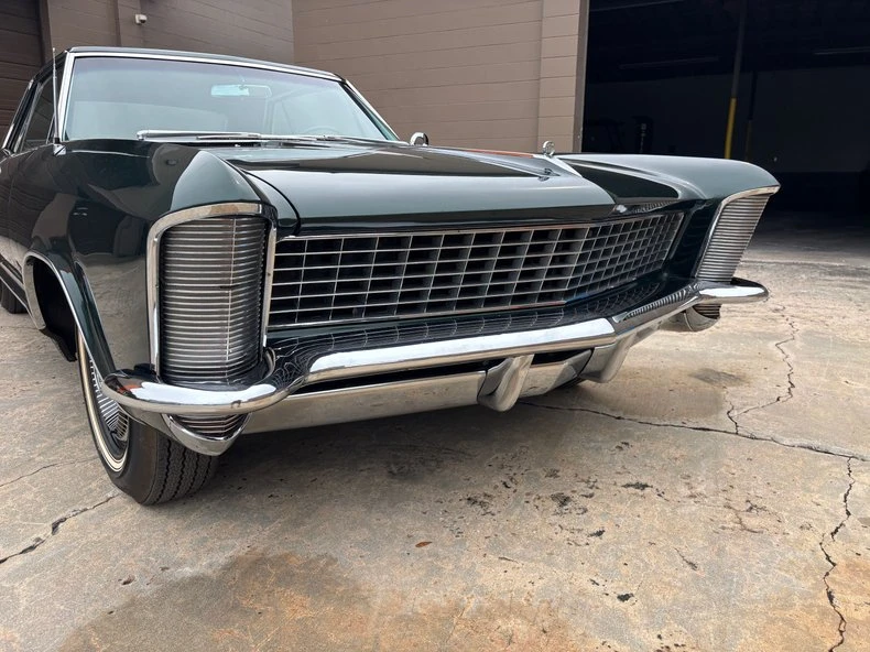 1965 Buick Riviera 1st Gen - Image 11 of 31