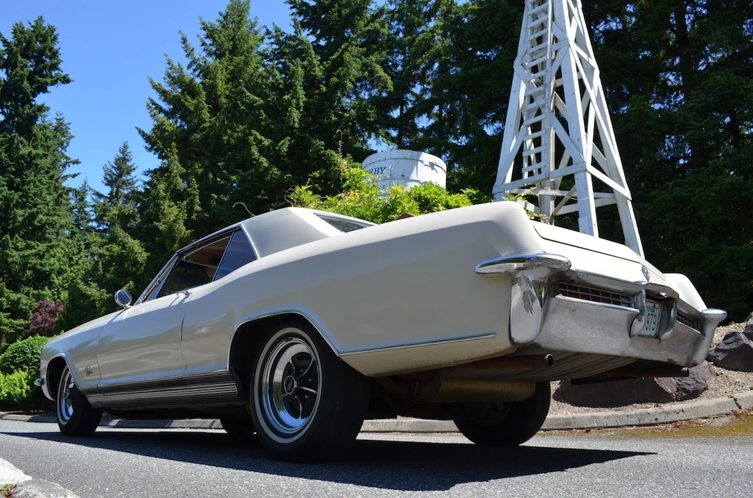 1965 Buick Riviera 1st Gen - Image 13 of 31