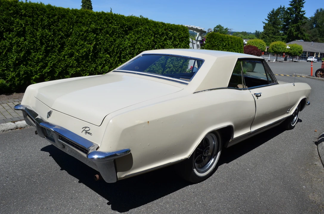 1965 Buick Riviera 1st Gen - Image 11 of 31