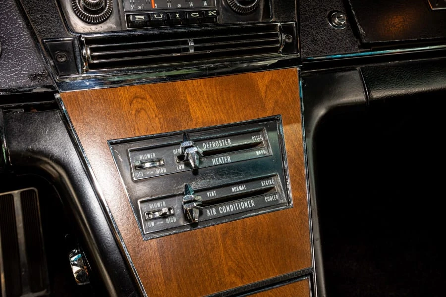 1965 Buick Riviera 1st Gen - Image 20 of 31