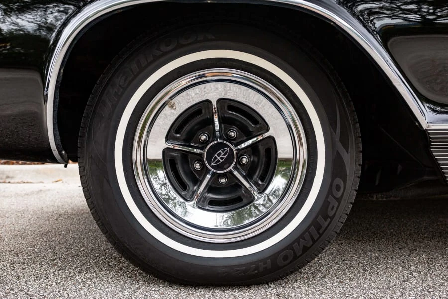 1965 Buick Riviera 1st Gen - Image 12 of 31