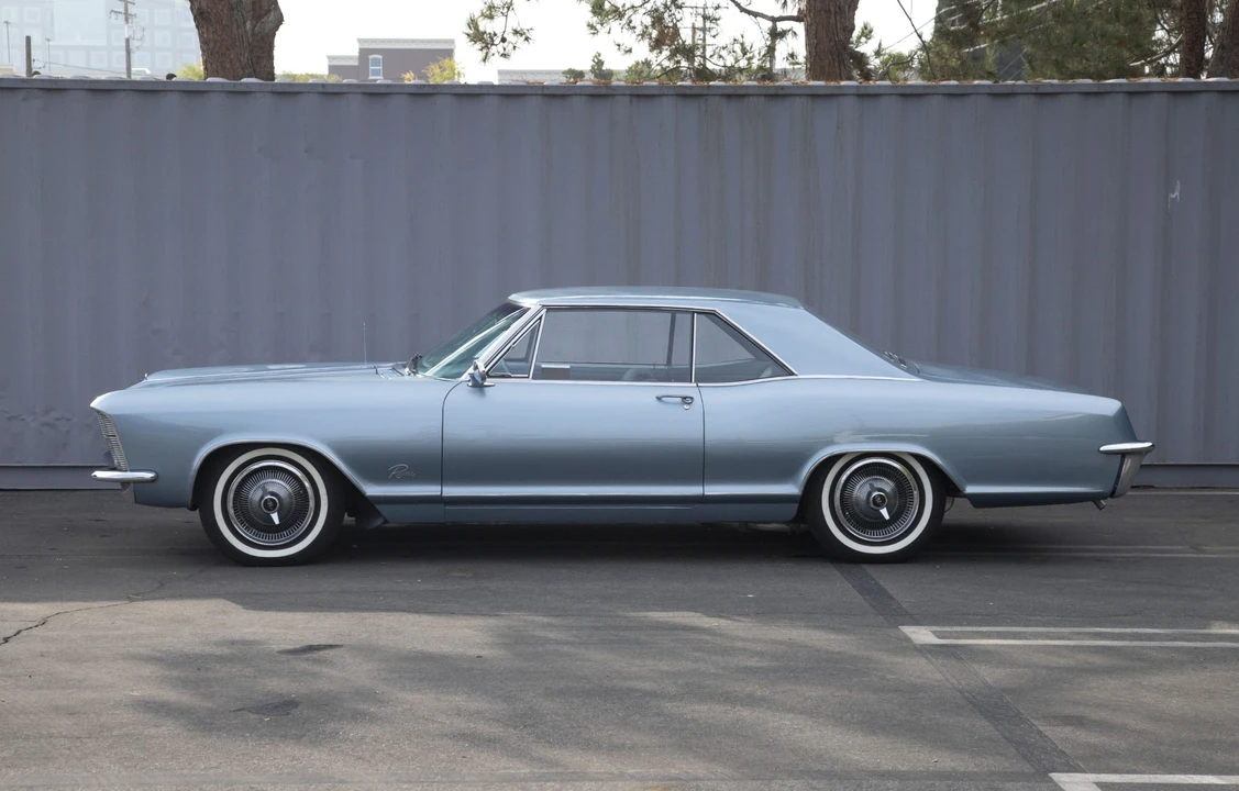 1965 Buick Riviera 1st Gen - Image 25 of 31