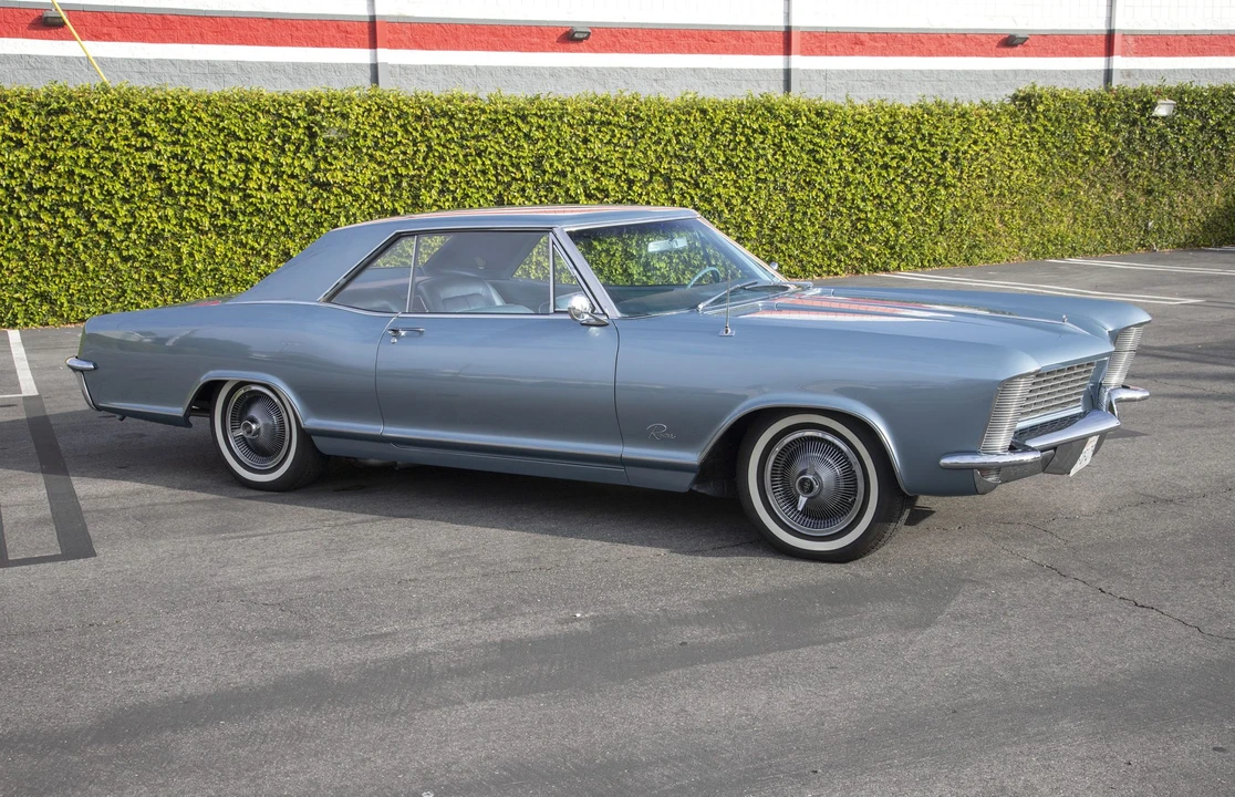1965 Buick Riviera 1st Gen - Image 11 of 31