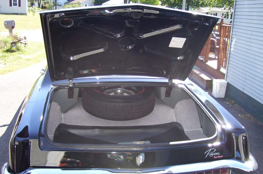 1965 Buick Riviera 1st Gen - Image 5 of 8