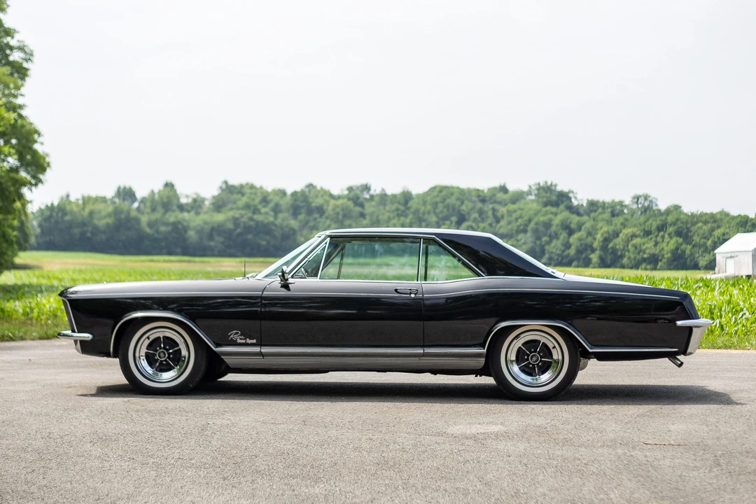 1965 Buick Riviera 1st Gen - Image 9 of 31