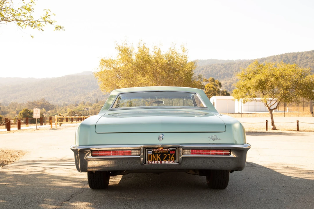 1965 Buick Riviera 1st Gen - Image 6 of 31