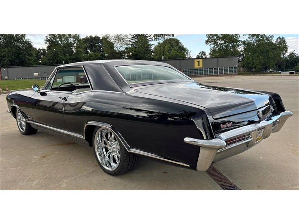 1965 Buick Riviera 1st Gen - Image 6 of 31