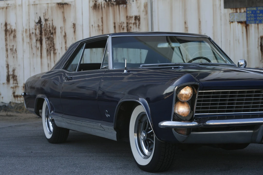 1965 Buick Riviera 1st Gen - Image 16 of 31