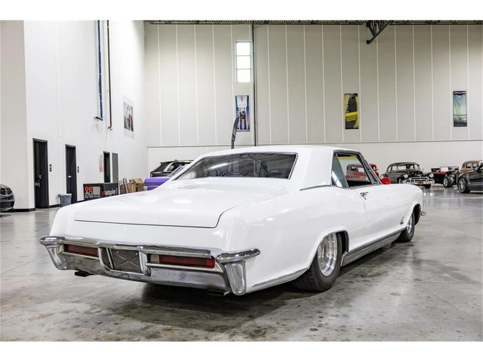 1965 Buick Riviera 1st Gen - Image 6 of 31