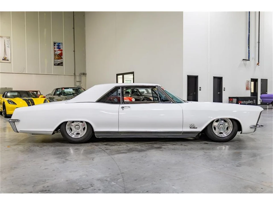 1965 Buick Riviera 1st Gen - Image 7 of 31