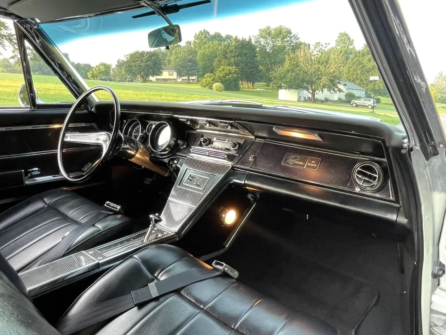 1965 Buick Riviera 1st Gen - Image 10 of 14