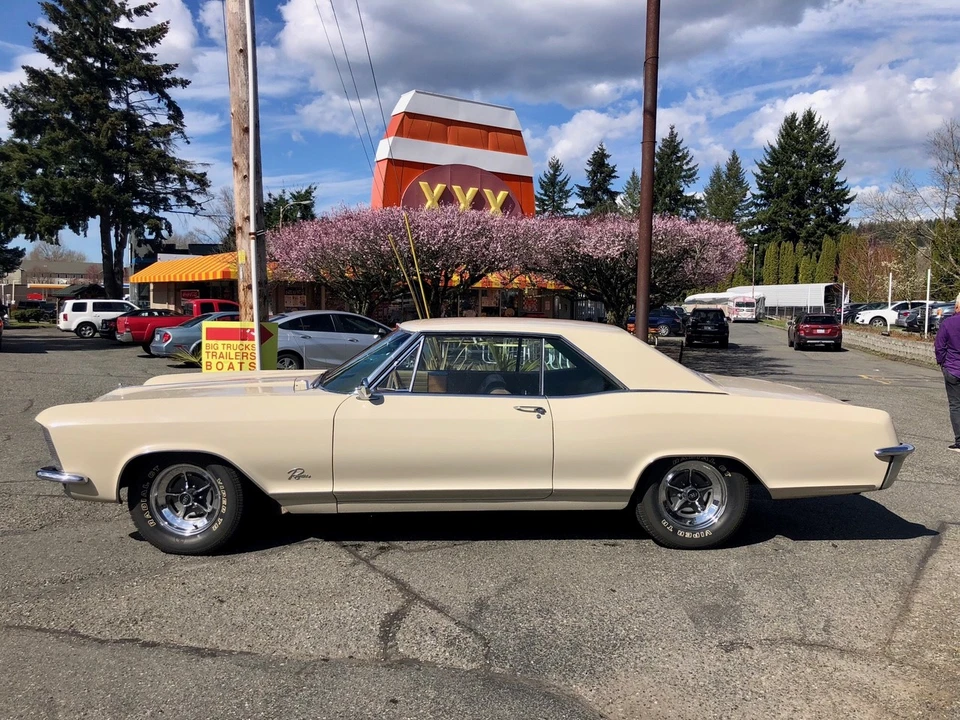 1965 Buick Riviera 1st Gen - Image 9 of 31