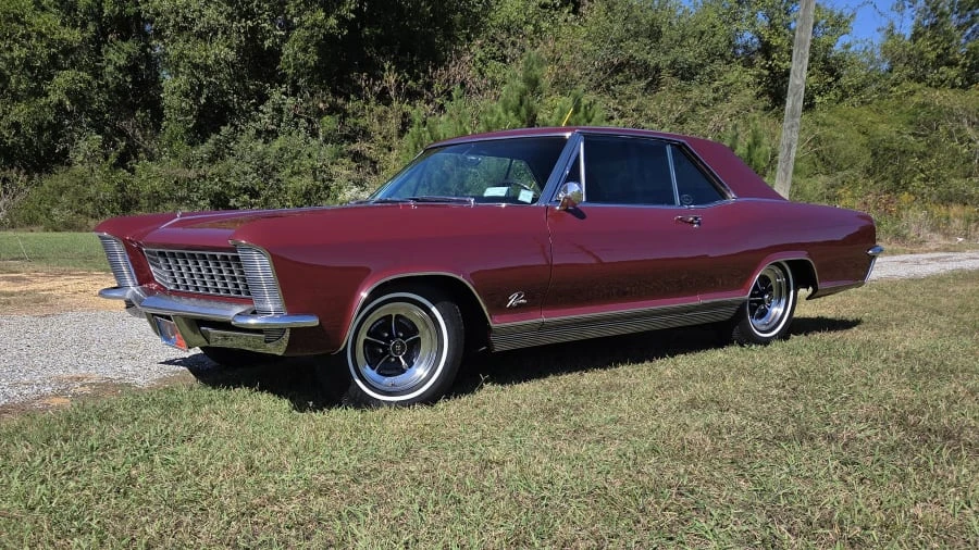 1965 Buick Riviera 1st Gen - Image 12 of 31