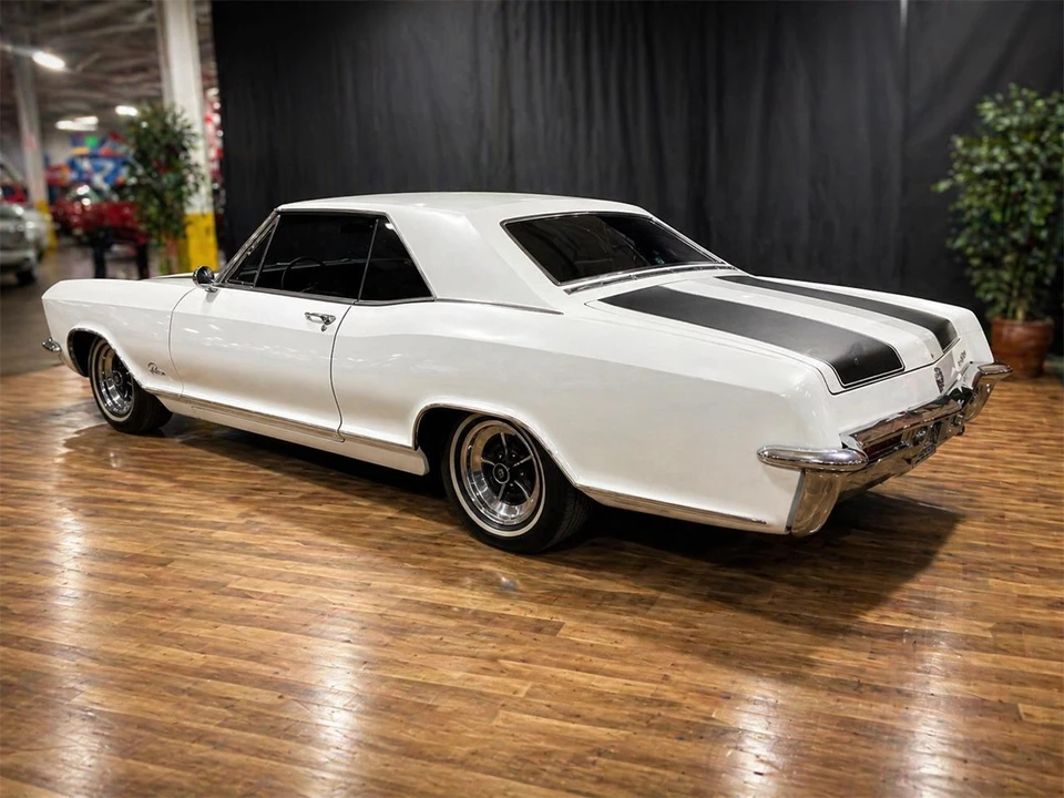 1965 Buick Riviera 1st Gen - Image 6 of 16