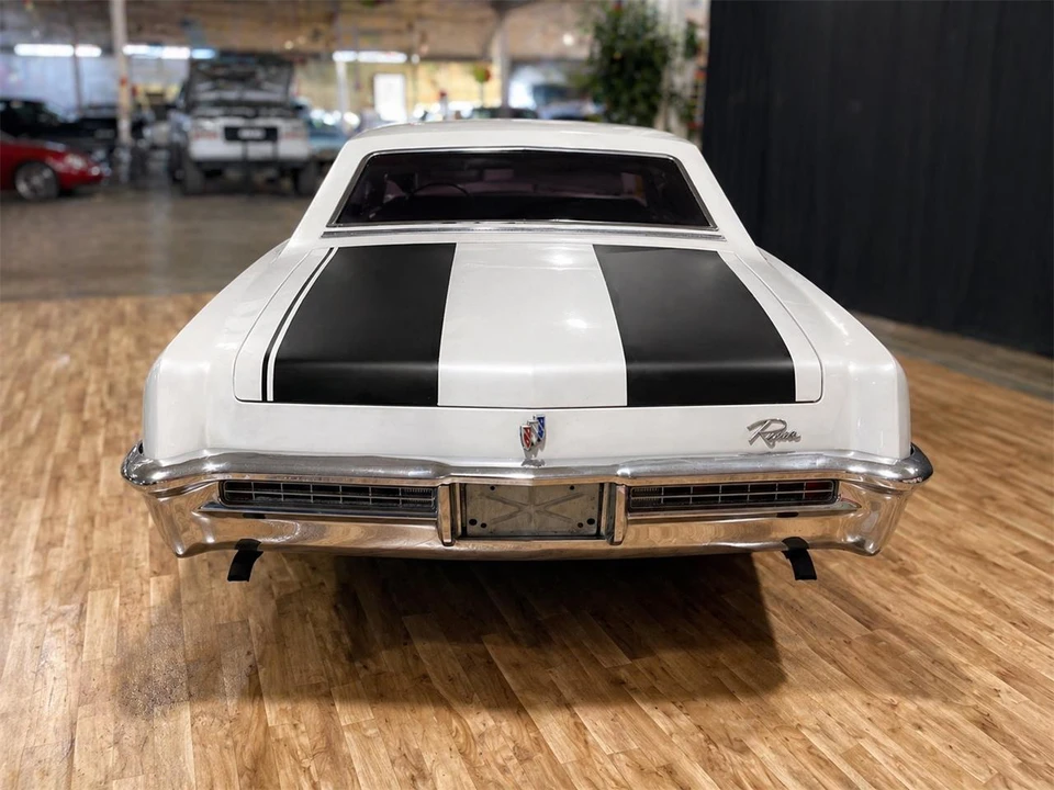 1965 Buick Riviera 1st Gen - Image 7 of 16