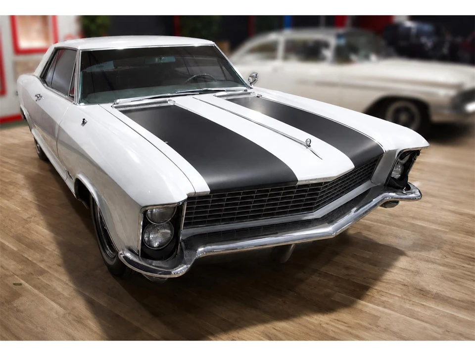 1965 Buick Riviera 1st Gen - Image 14 of 16