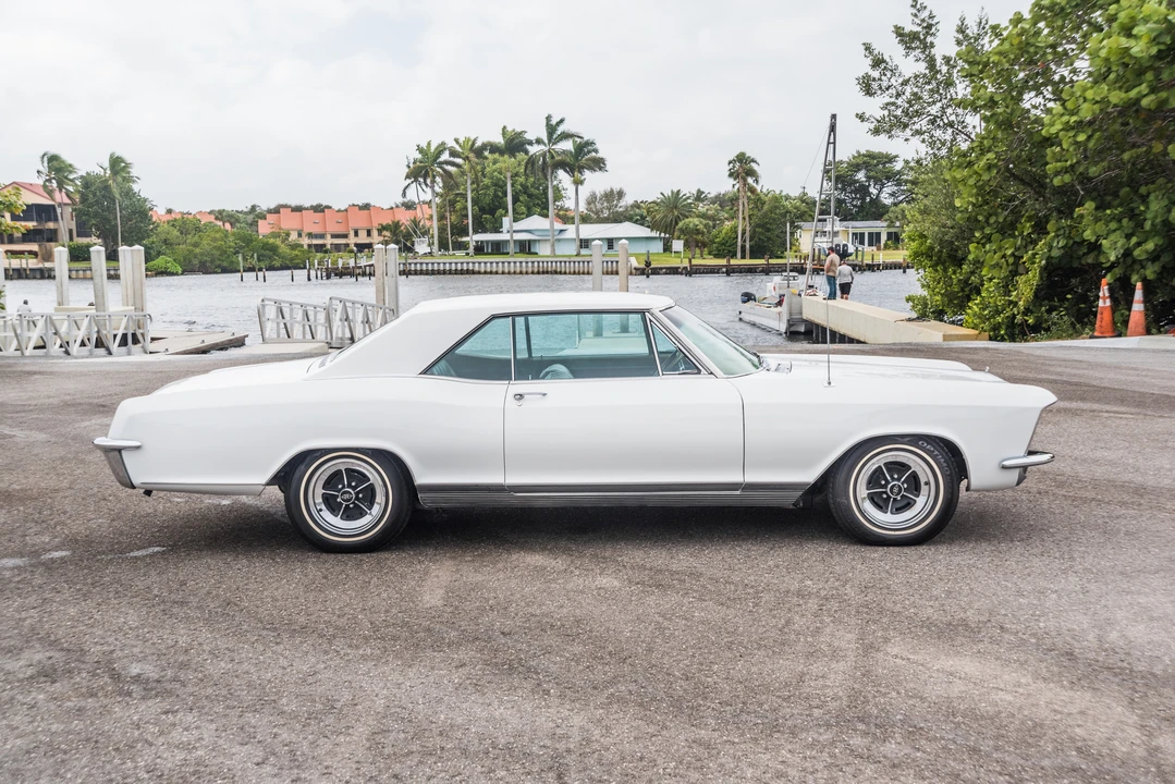 1965 Buick Riviera 1st Gen - Image 8 of 31