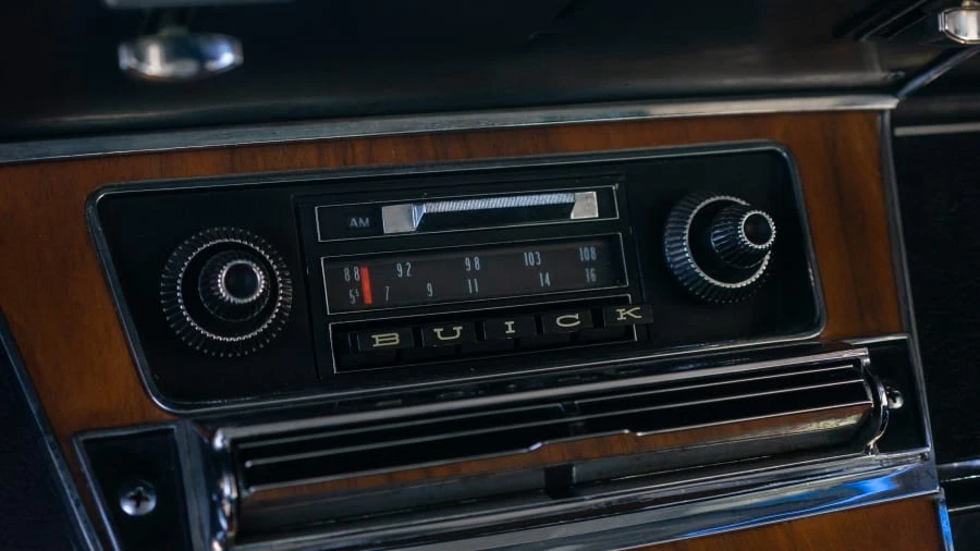 1965 Buick Riviera 1st Gen - Image 11 of 20