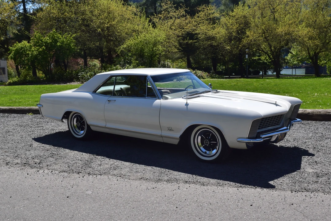 1965 Buick Riviera 1st Gen - Image 13 of 31