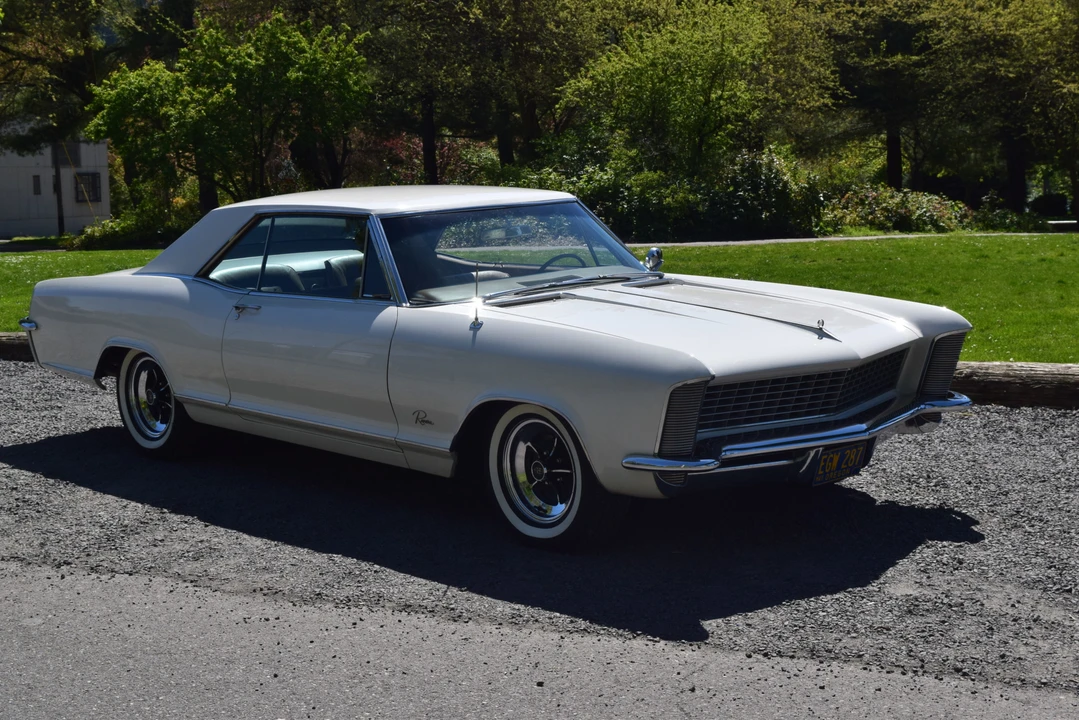 1965 Buick Riviera 1st Gen - Image 14 of 31