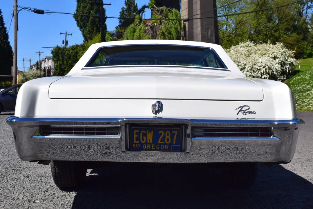 1965 Buick Riviera 1st Gen - Image 10 of 31