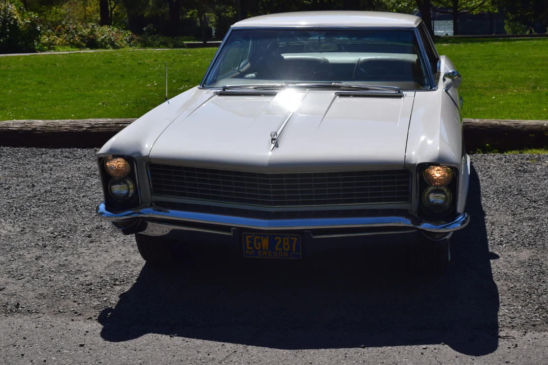 1965 Buick Riviera 1st Gen - Image 15 of 31