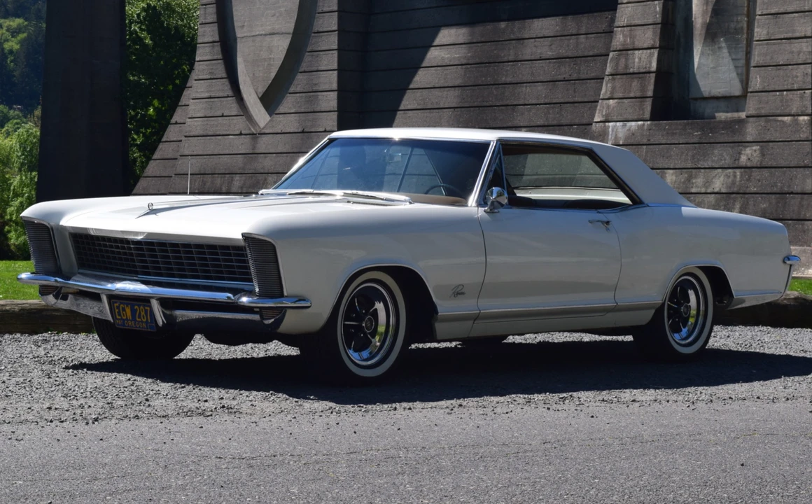 1965 Buick Riviera 1st Gen - Image 2 of 31