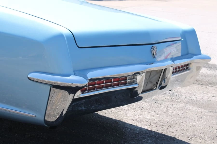 1965 Buick Riviera 1st Gen - Image 15 of 31