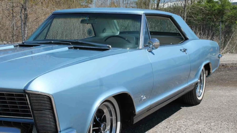 1965 Buick Riviera 1st Gen - Image 17 of 31