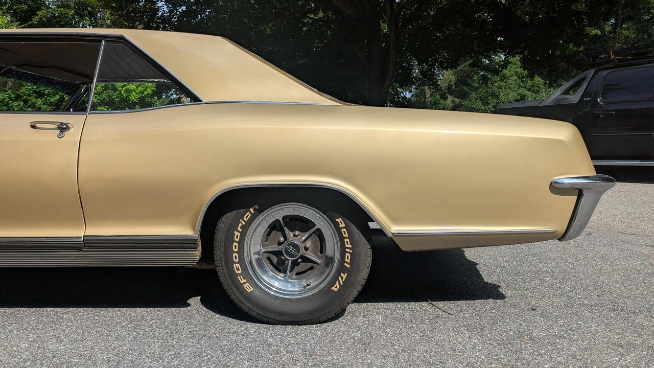 1965 Buick Riviera 1st Gen - Image 15 of 31