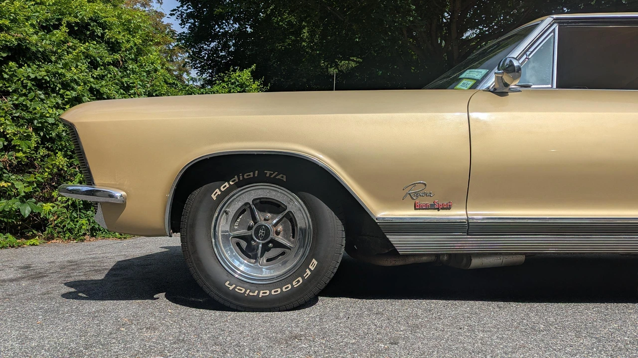 1965 Buick Riviera 1st Gen - Image 14 of 31