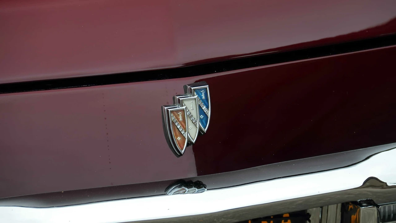 1965 Buick Riviera 1st Gen - Image 11 of 21