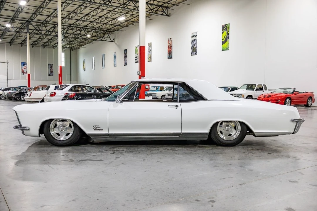 1965 Buick Riviera GS 1st Gen - Image 3 of 31