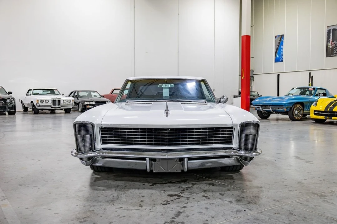 1965 Buick Riviera GS 1st Gen - Image 9 of 31